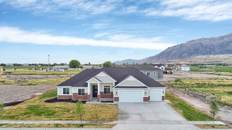 Tiny photo for 640 S 175 E, Hyde Park, UT 84318 (MLS # 2135489)