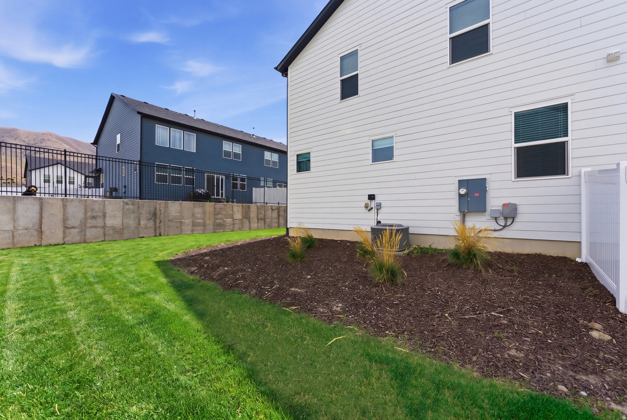 EAGLE HEIGHTS - Residential