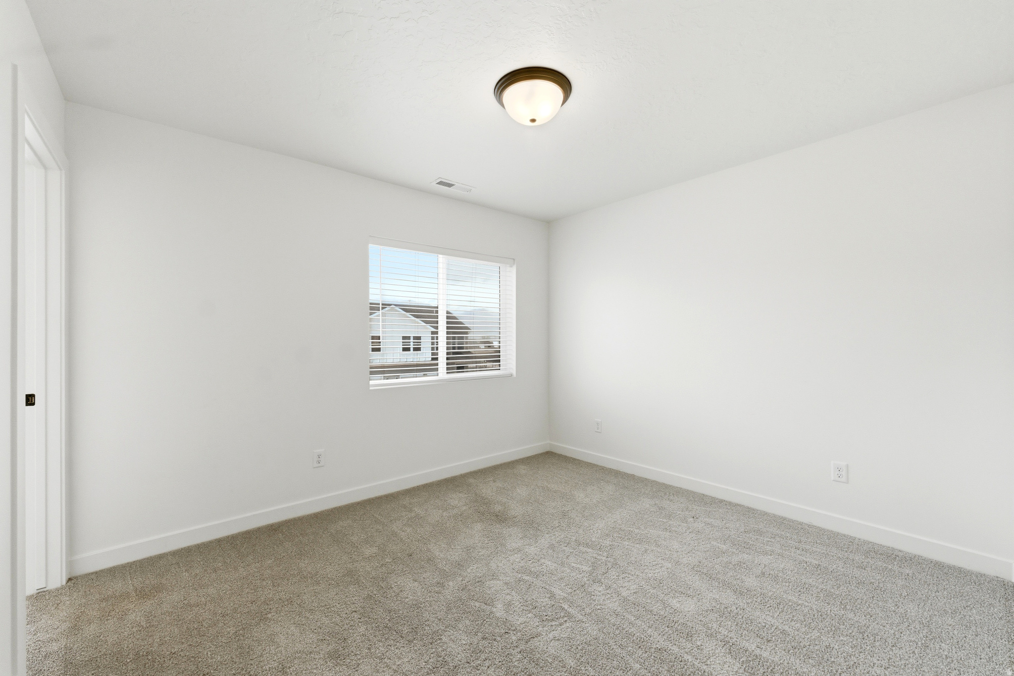 EAGLE HEIGHTS - Residential