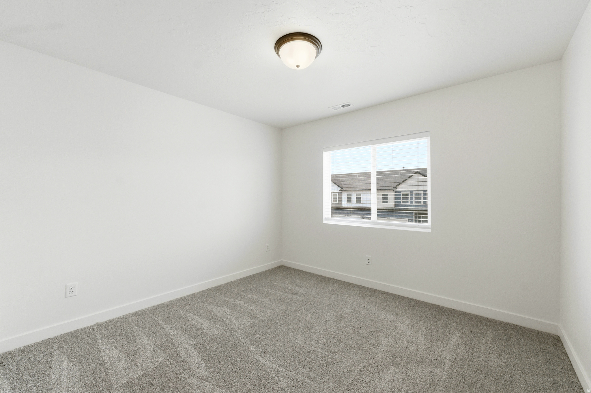 EAGLE HEIGHTS - Residential