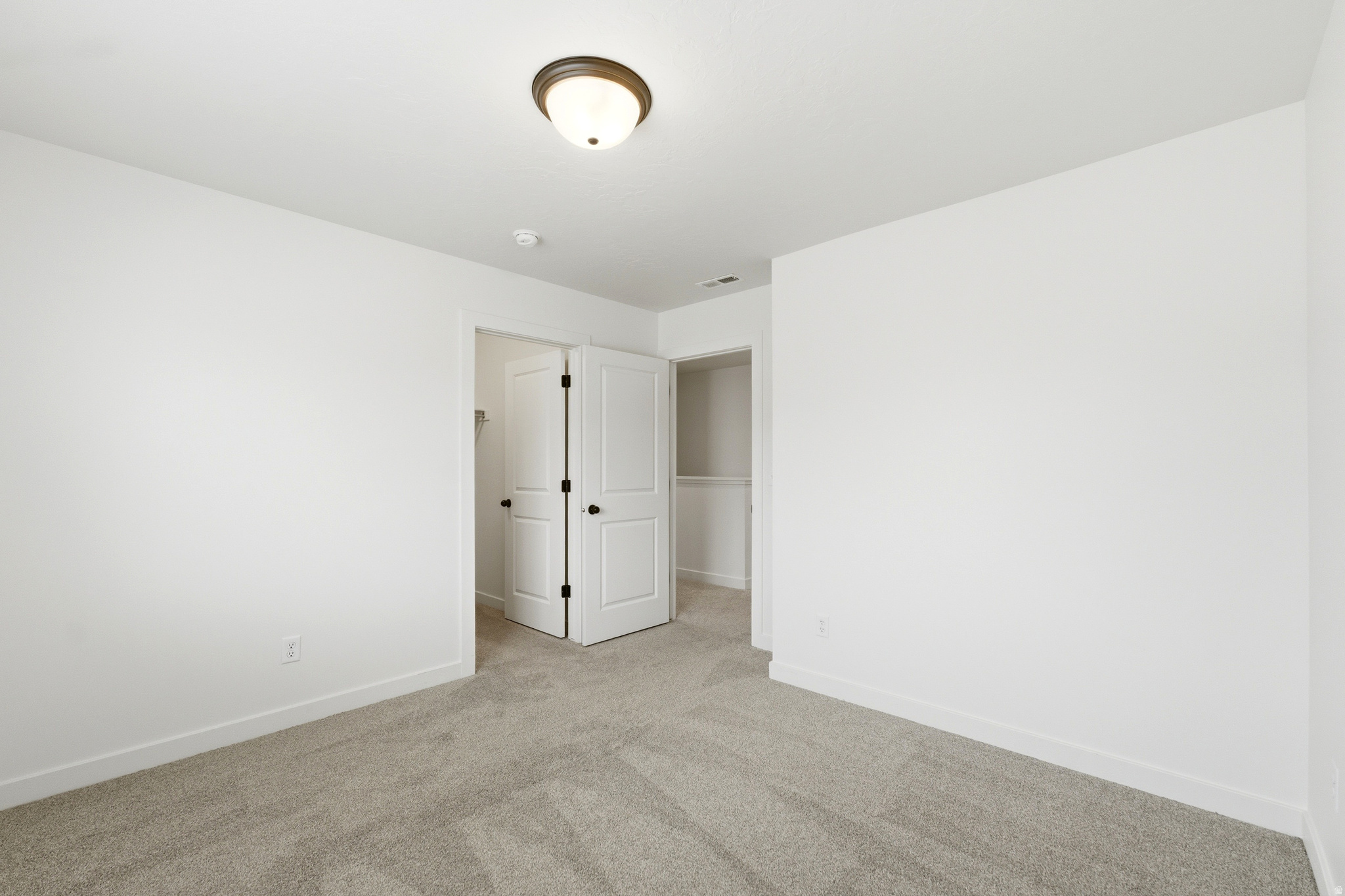 EAGLE HEIGHTS - Residential