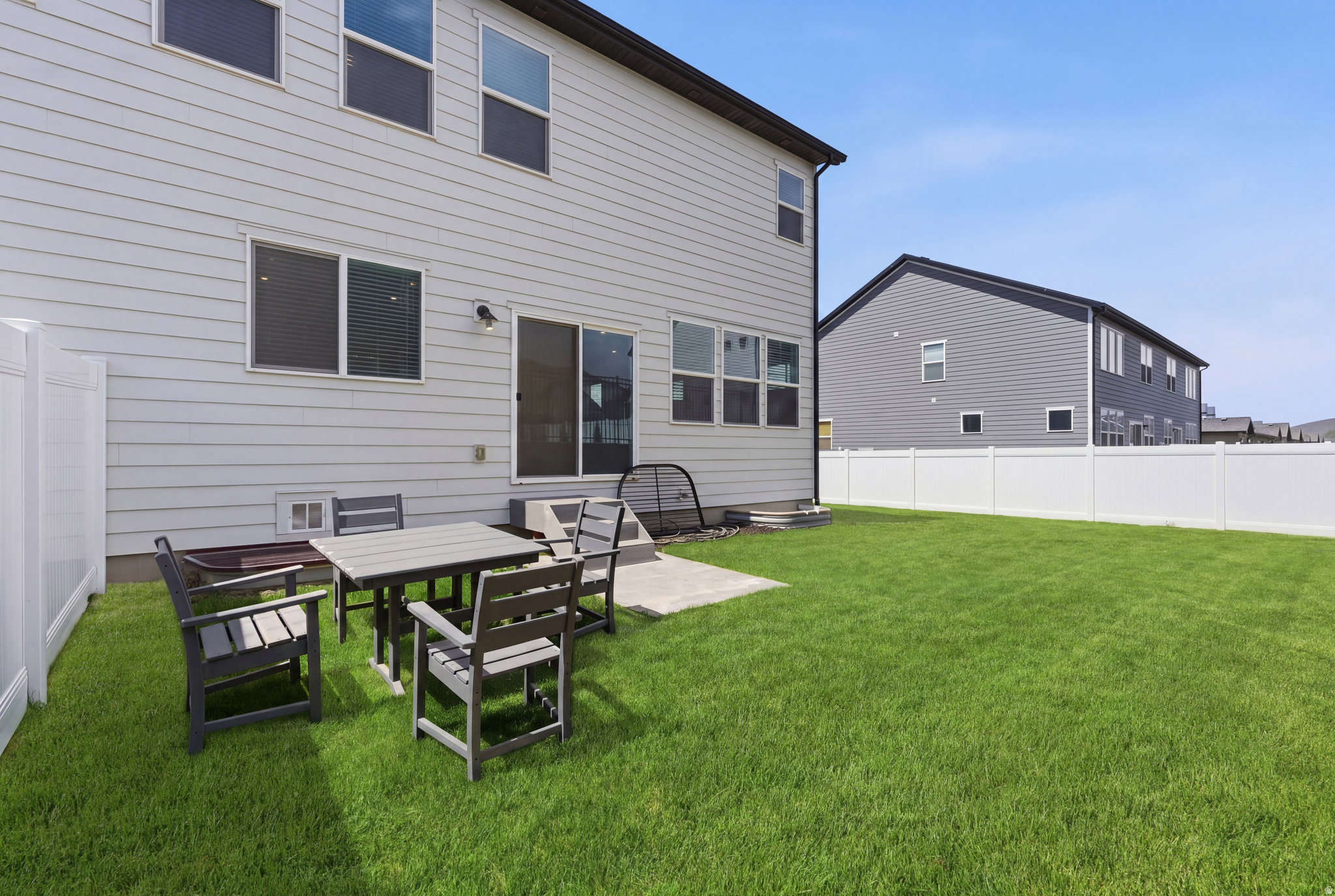 EAGLE HEIGHTS - Residential