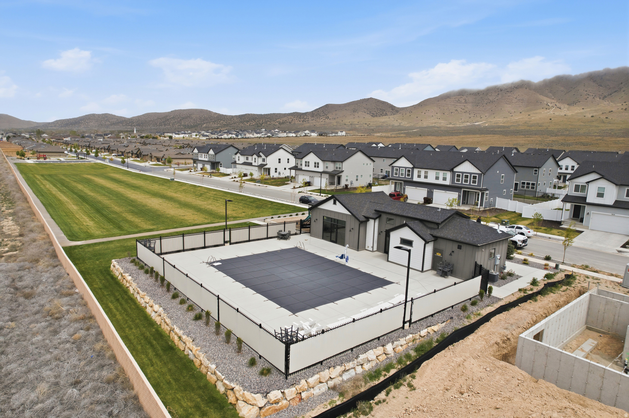 EAGLE HEIGHTS - Residential