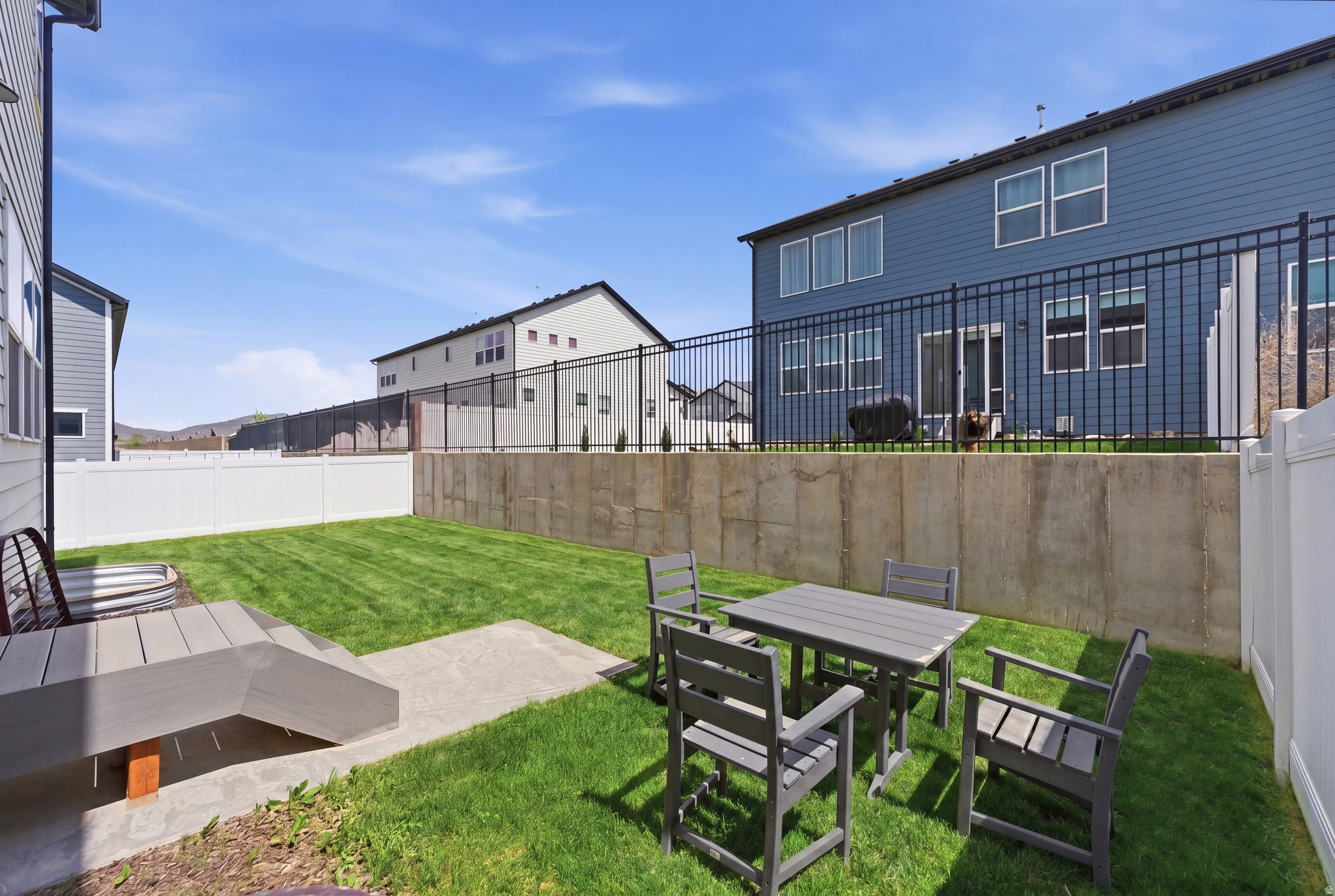 EAGLE HEIGHTS - Residential