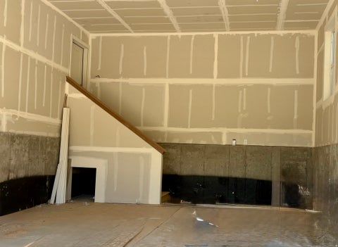 Tiny photo for 97 E CRESTWOOD Rd, Kaysville, UT 84037 (MLS # 2185222)