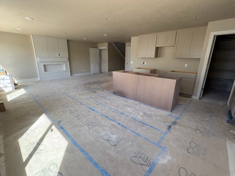Tiny photo for 97 E CRESTWOOD Rd, Kaysville, UT 84037 (MLS # 2185222)