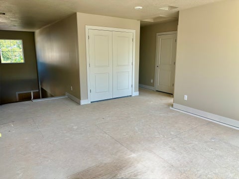 Tiny photo for 97 E CRESTWOOD Rd, Kaysville, UT 84037 (MLS # 2185222)
