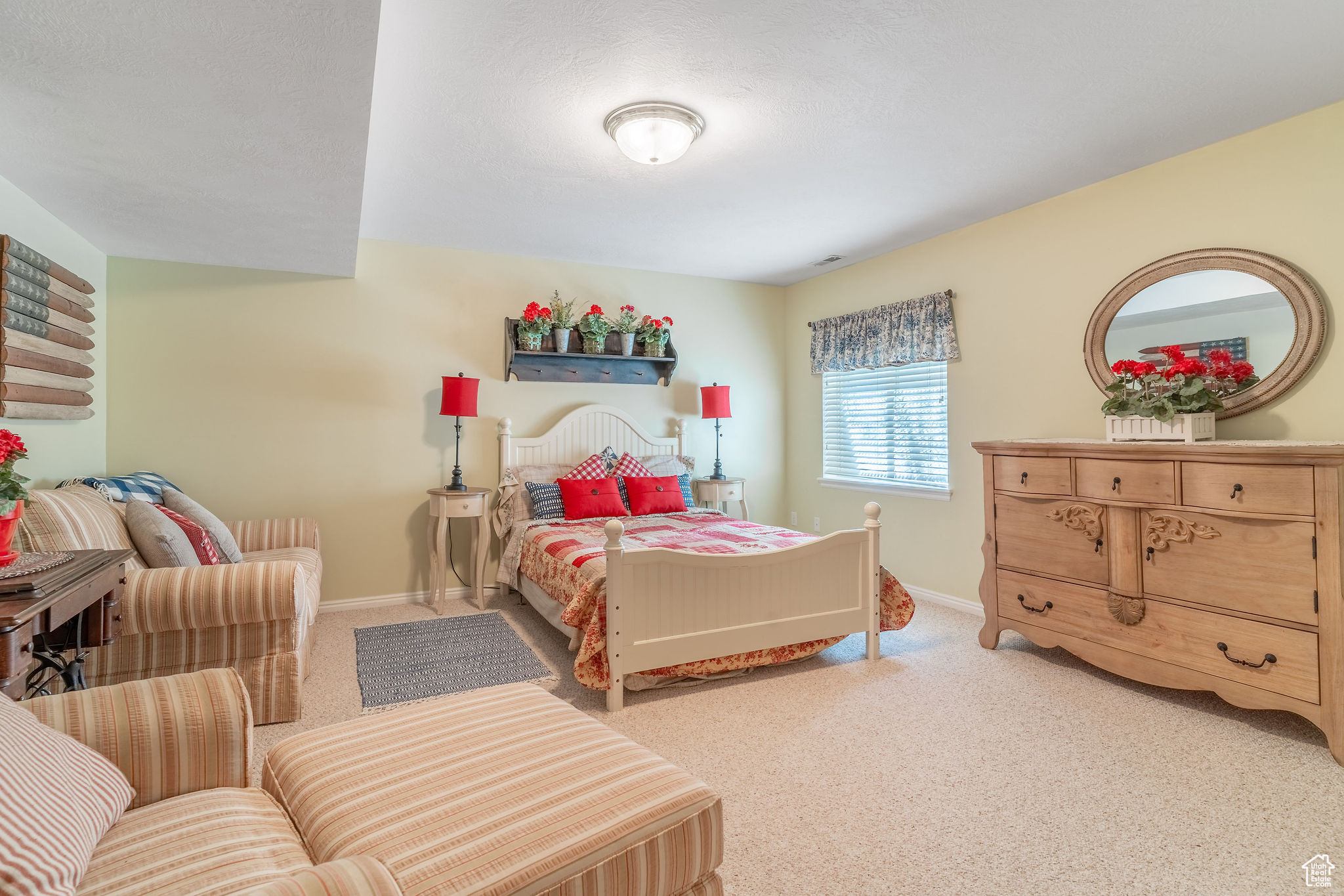 BOYNTON ESTATES - Residential