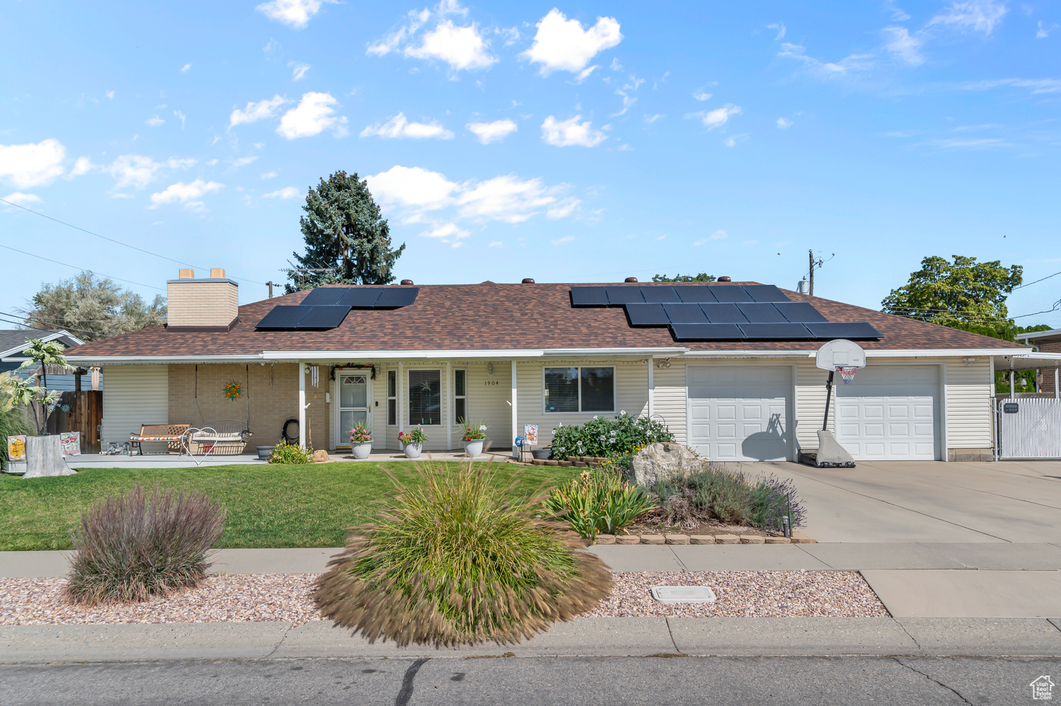 MEADOWS - Residential