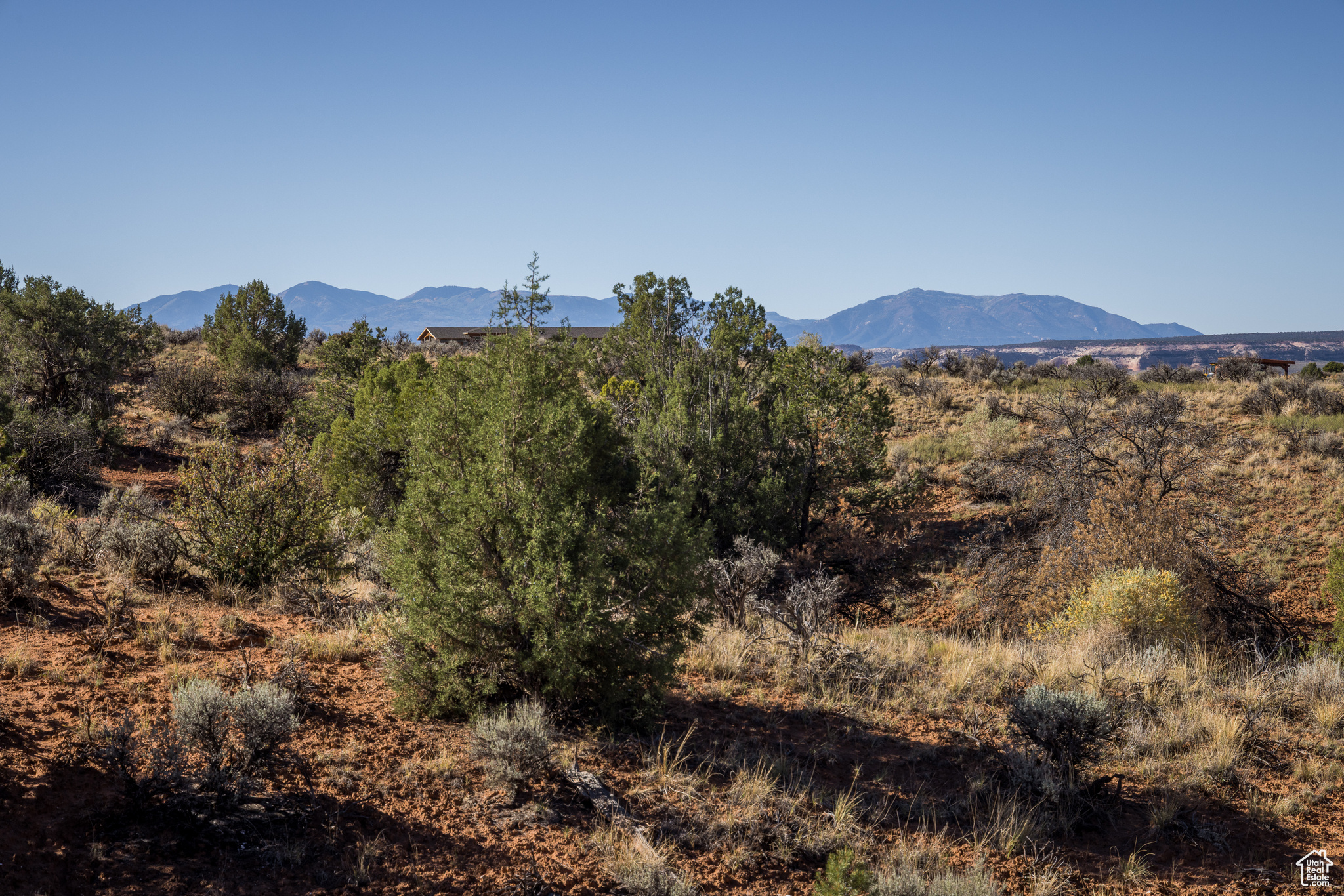 WILSON ARCH RESORT COMMUNITY - Land