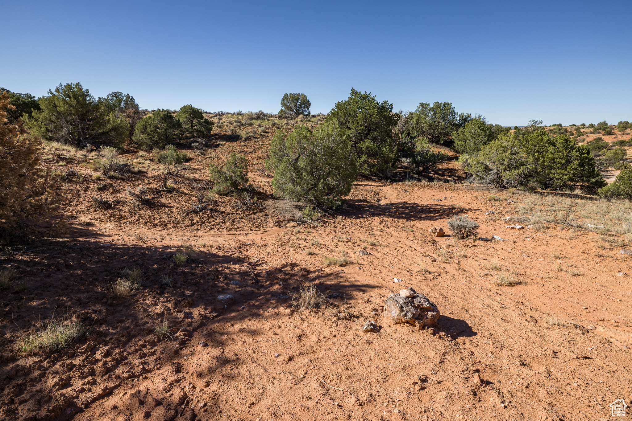 WILSON ARCH RESORT COMMUNITY - Land