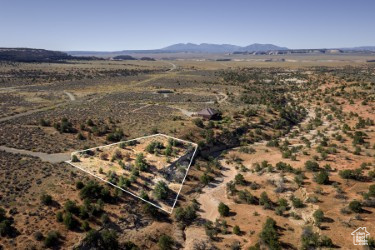 WILSON ARCH RESORT COMMUNITY - Land