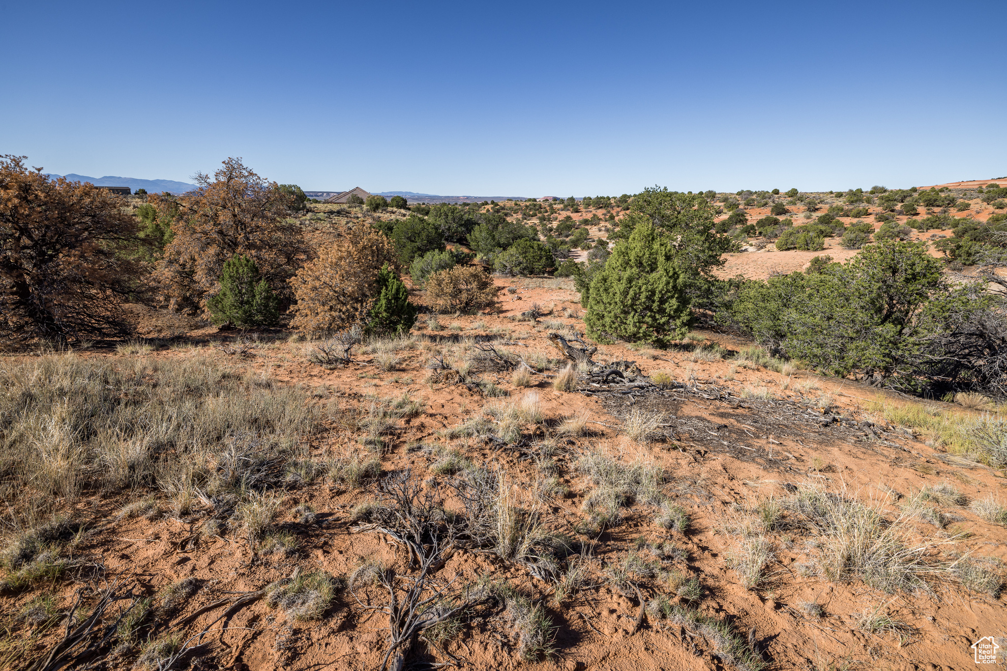 WILSON ARCH RESORT COMMUNITY - Land