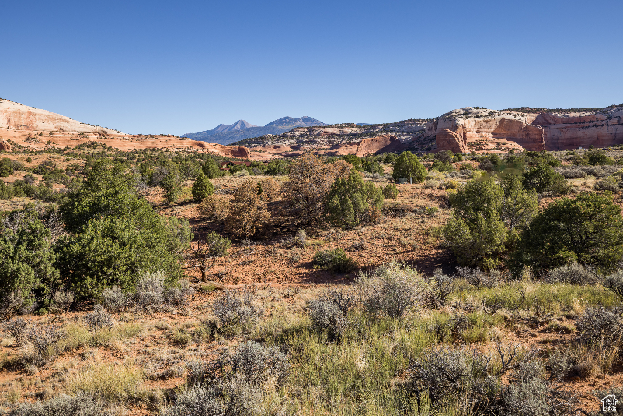 WILSON ARCH RESORT COMMUNITY - Land