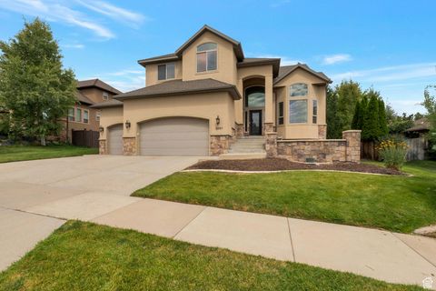 Tiny photo for 2087 E EAGLE CREST DRIVE DR S, Draper (UT Cnty), UT 84020 (MLS # 2106866)