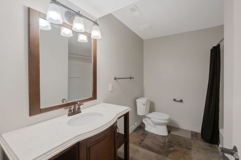 Tiny photo for 2087 E EAGLE CREST DRIVE DR S, Draper (UT Cnty), UT 84020 (MLS # 2106866)