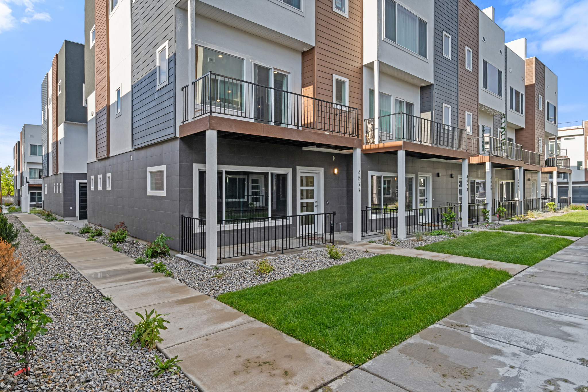 LOFTS ON 35TH - Residential