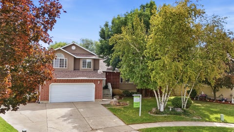 Tiny photo for 46 N 750 W, Layton, UT 84041 (MLS # 2185590)