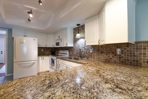Tiny photo for 1015 S RIVER RD #37, Saint George, UT 84790 (MLS # 2121467)
