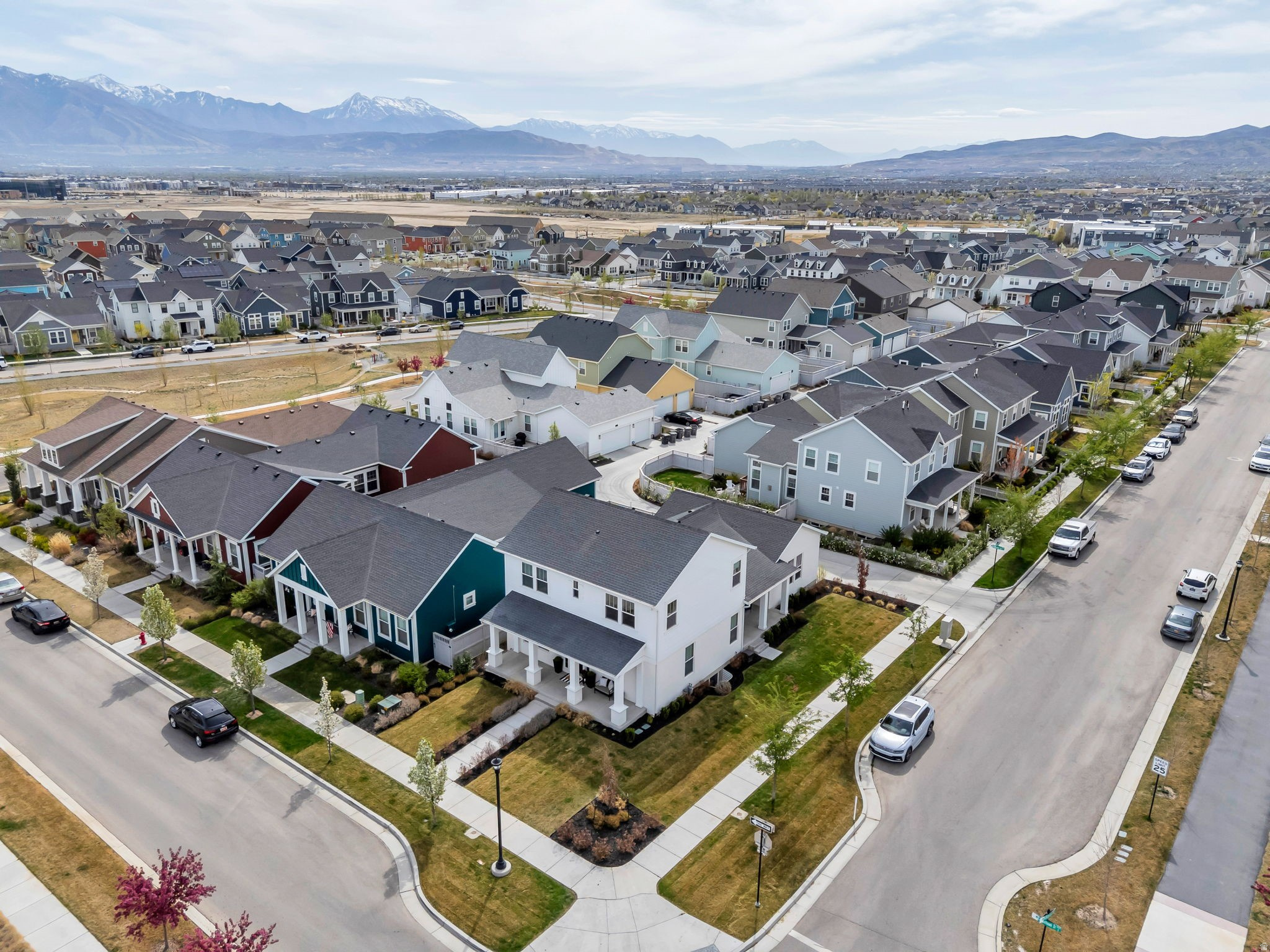 DAYBREAK - Residential