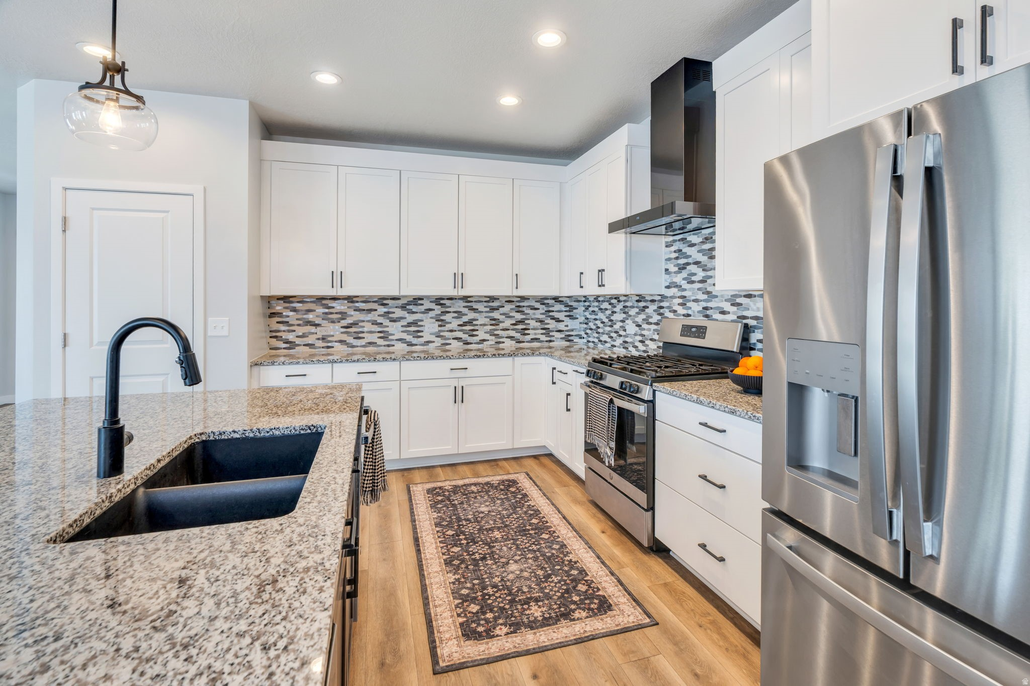 DAYBREAK - Residential