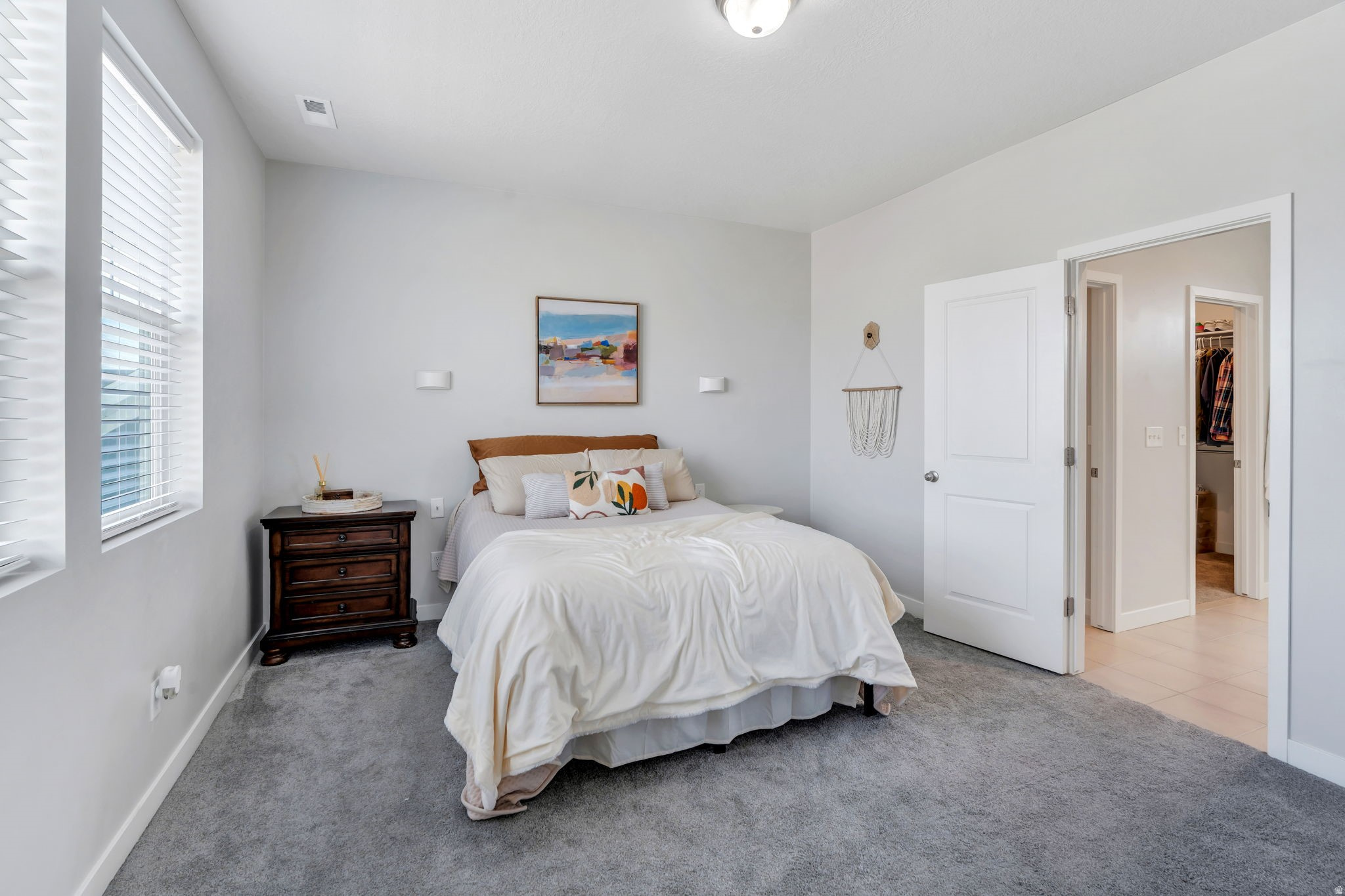 DAYBREAK - Residential