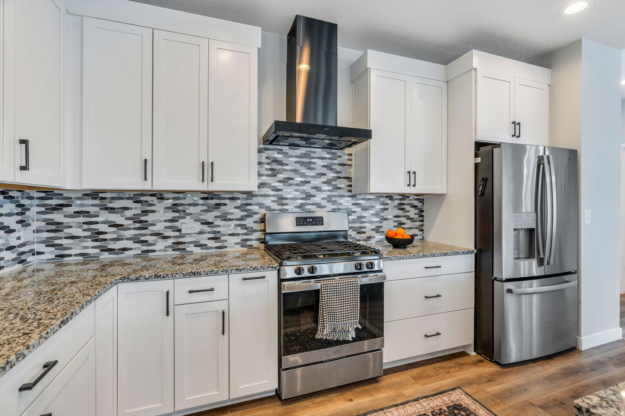 DAYBREAK - Residential