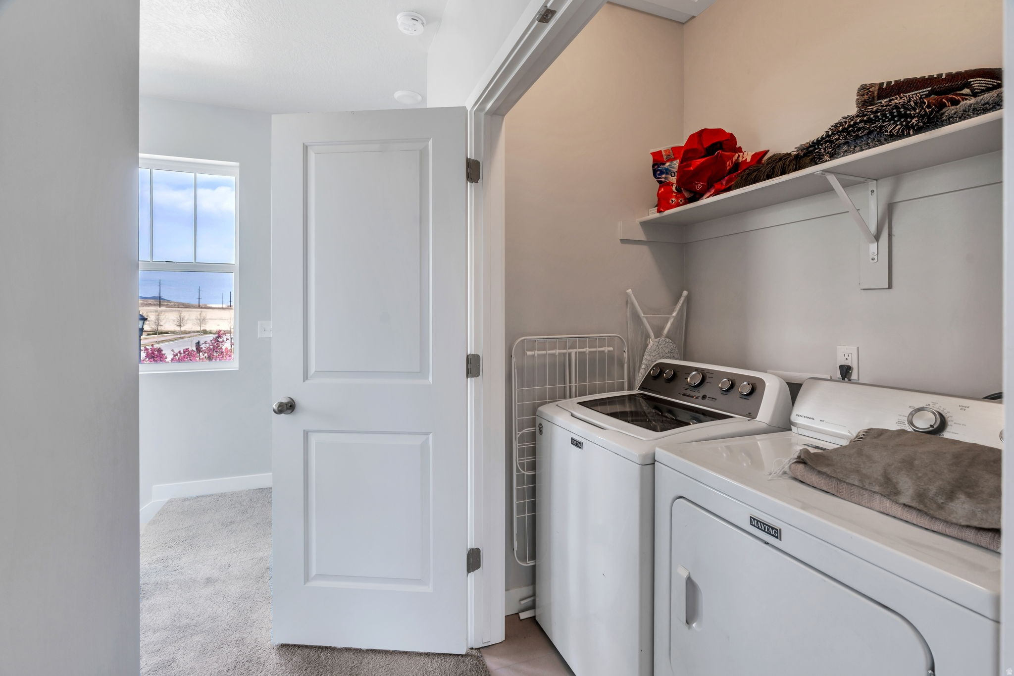 DAYBREAK - Residential