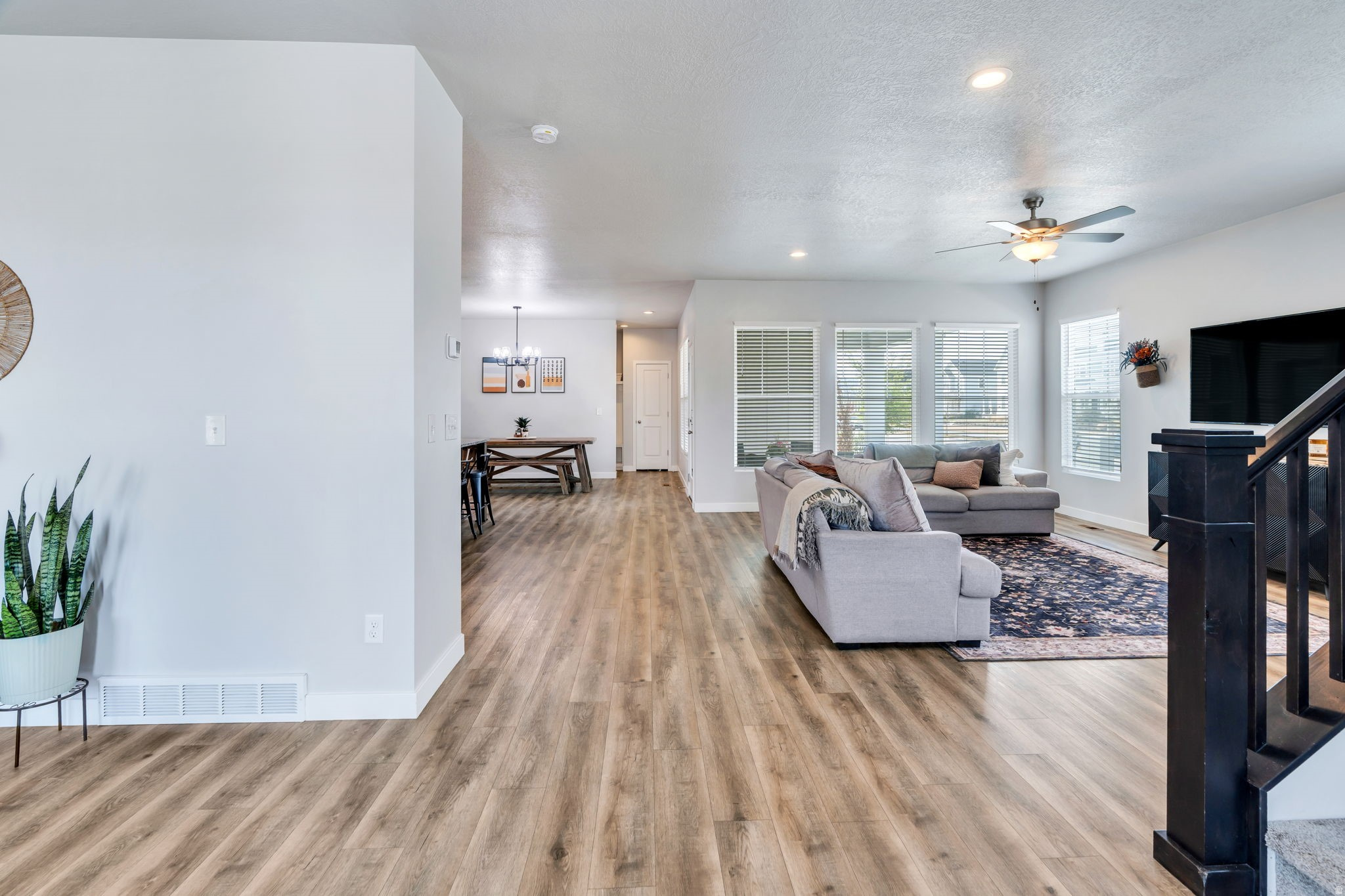 DAYBREAK - Residential