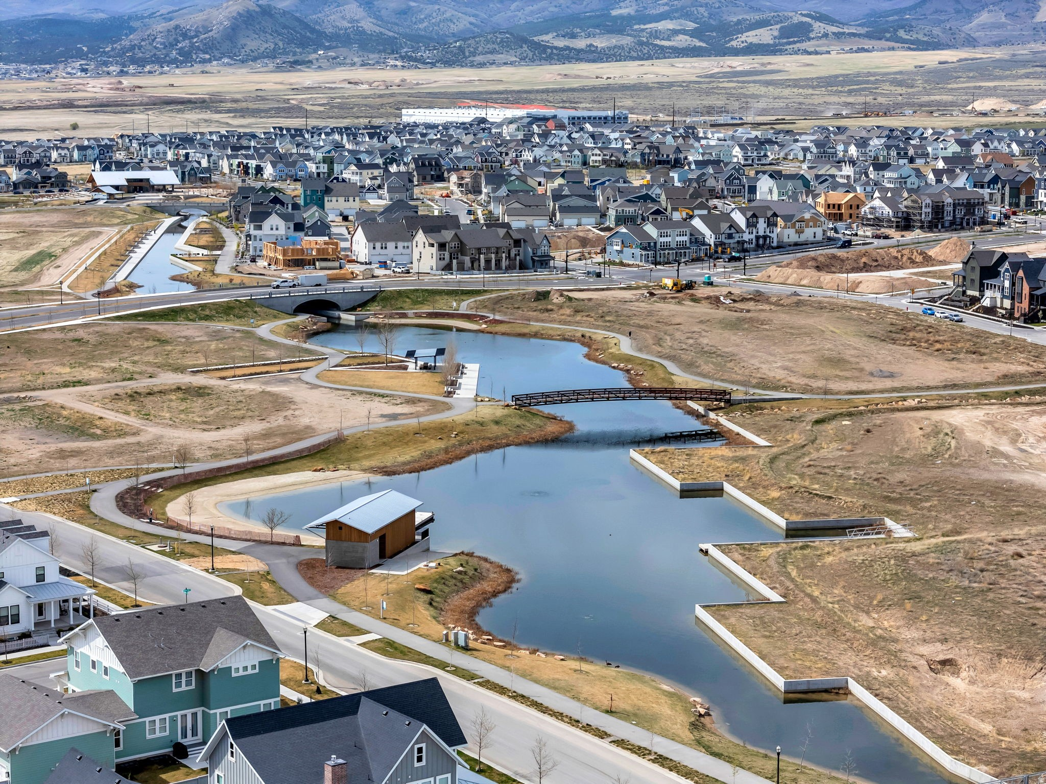 DAYBREAK - Residential