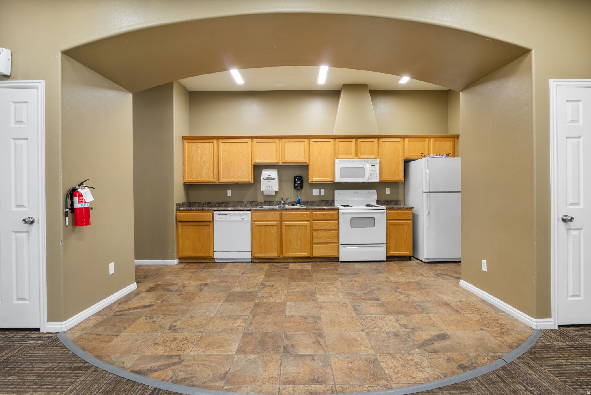 GATEWAY VILLAGE - Residential