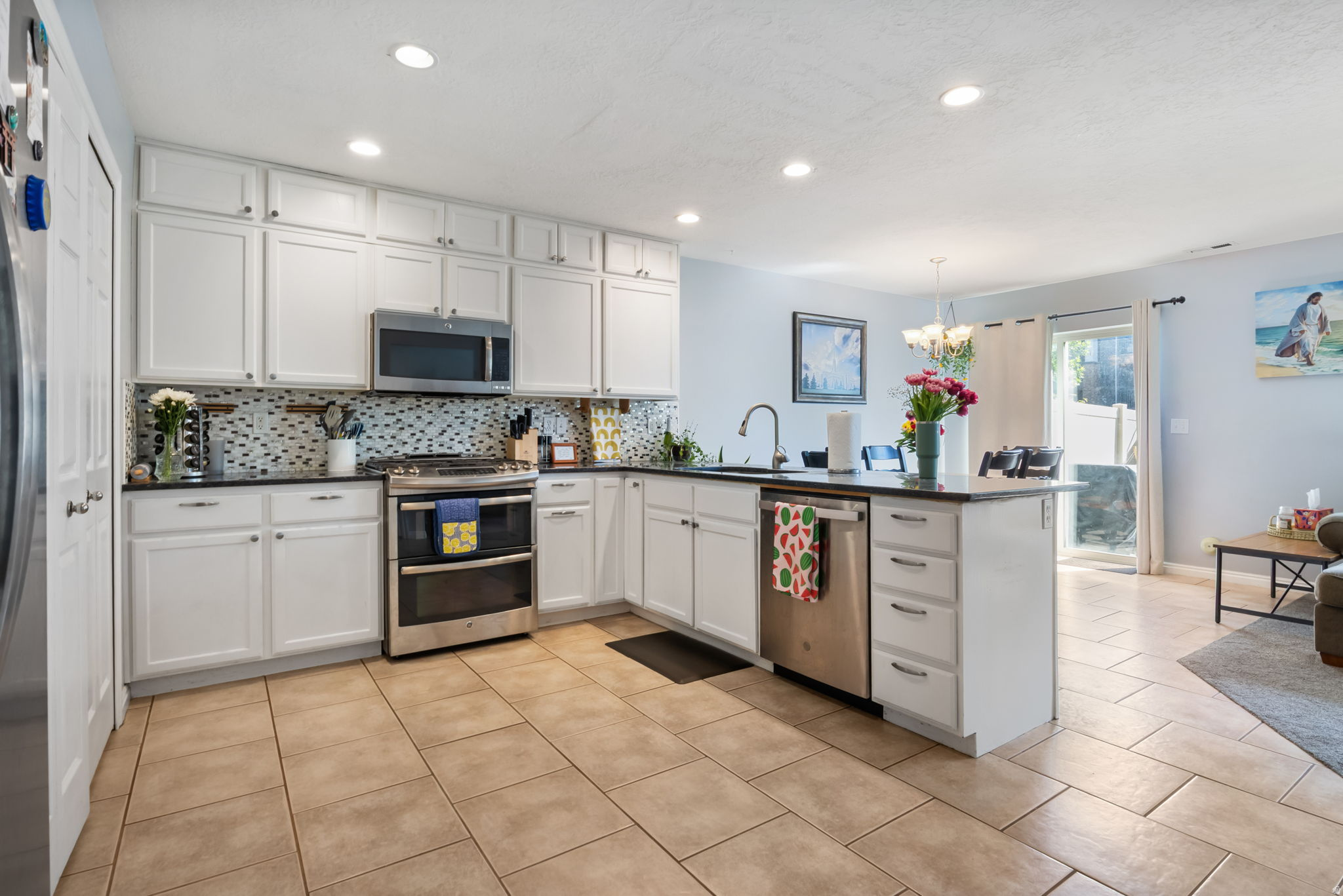 GATEWAY VILLAGE - Residential