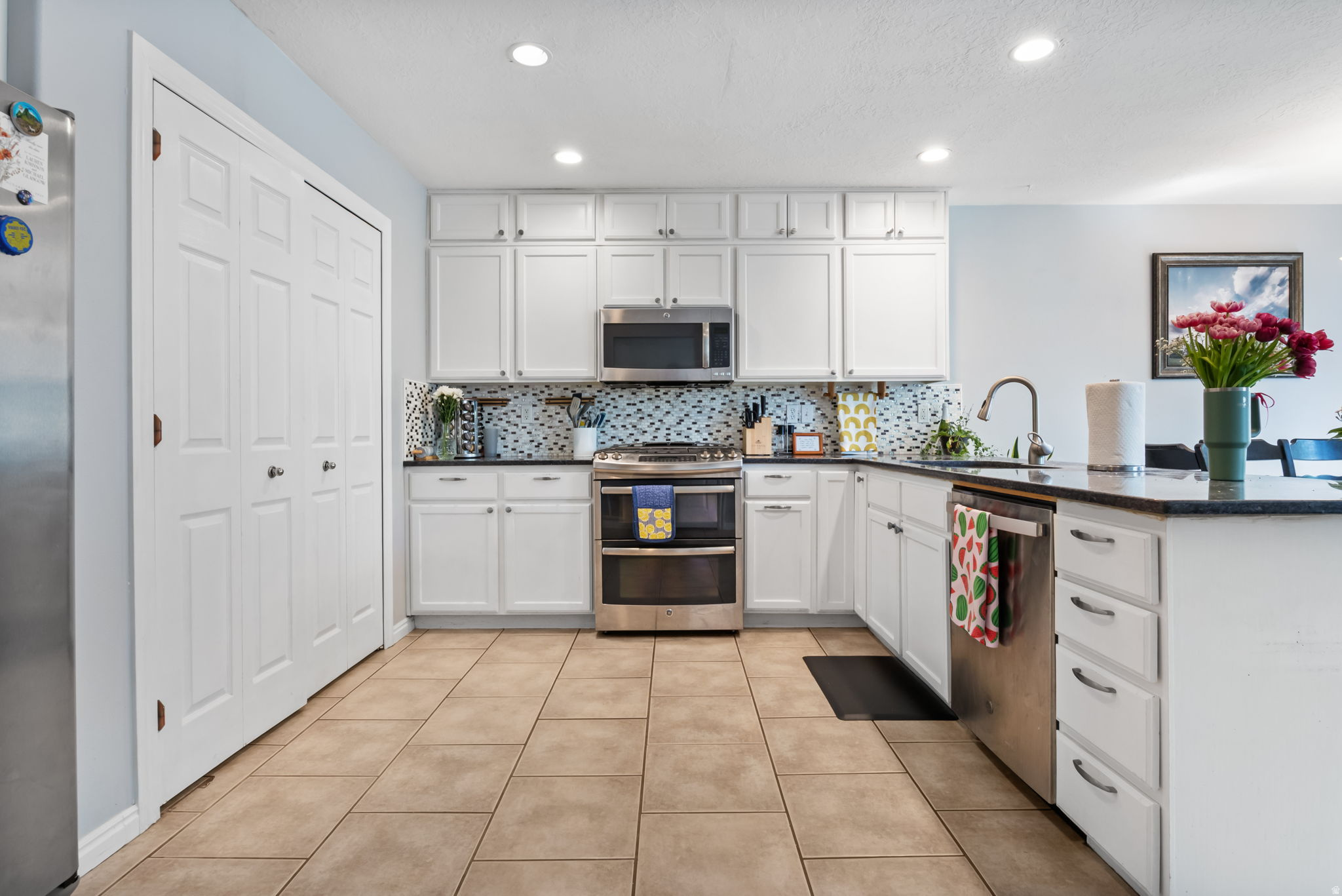 GATEWAY VILLAGE - Residential