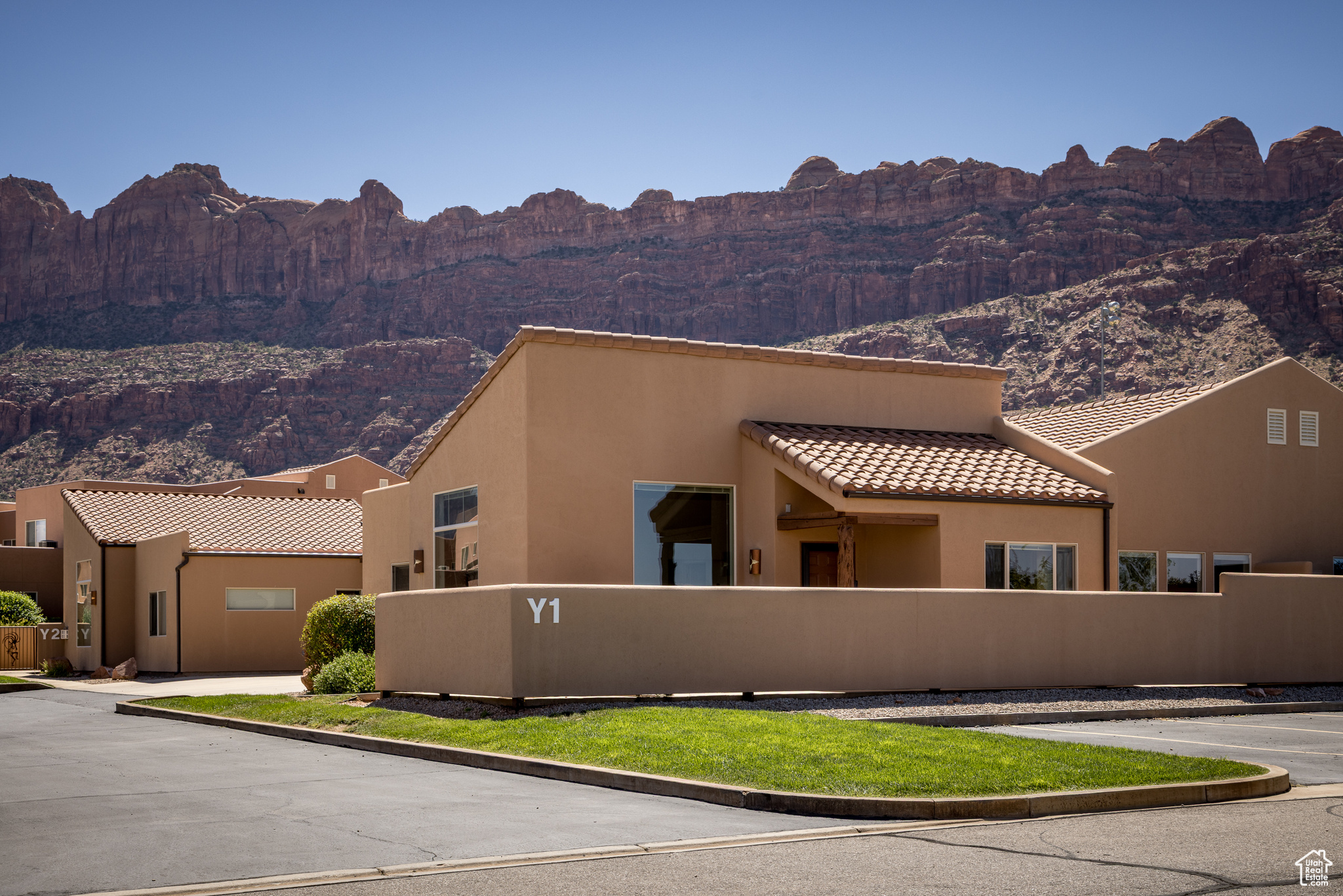 RIM VILLAGE - Residential