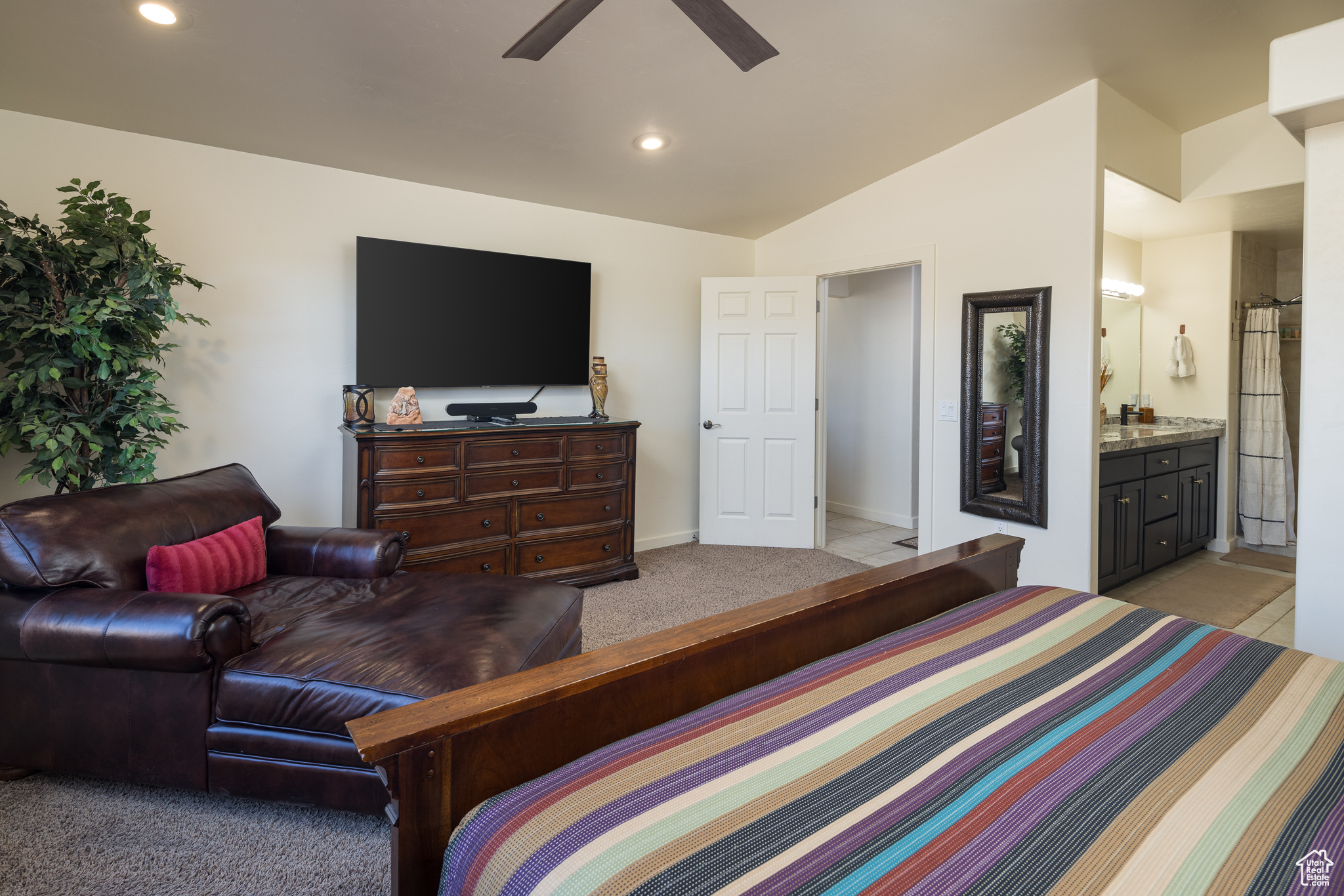 RIM VILLAGE - Residential