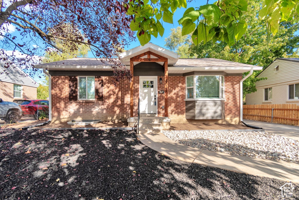 Photo of 3037 S 1640 E, Millcreek, UT 84106 (MLS # 2187881)