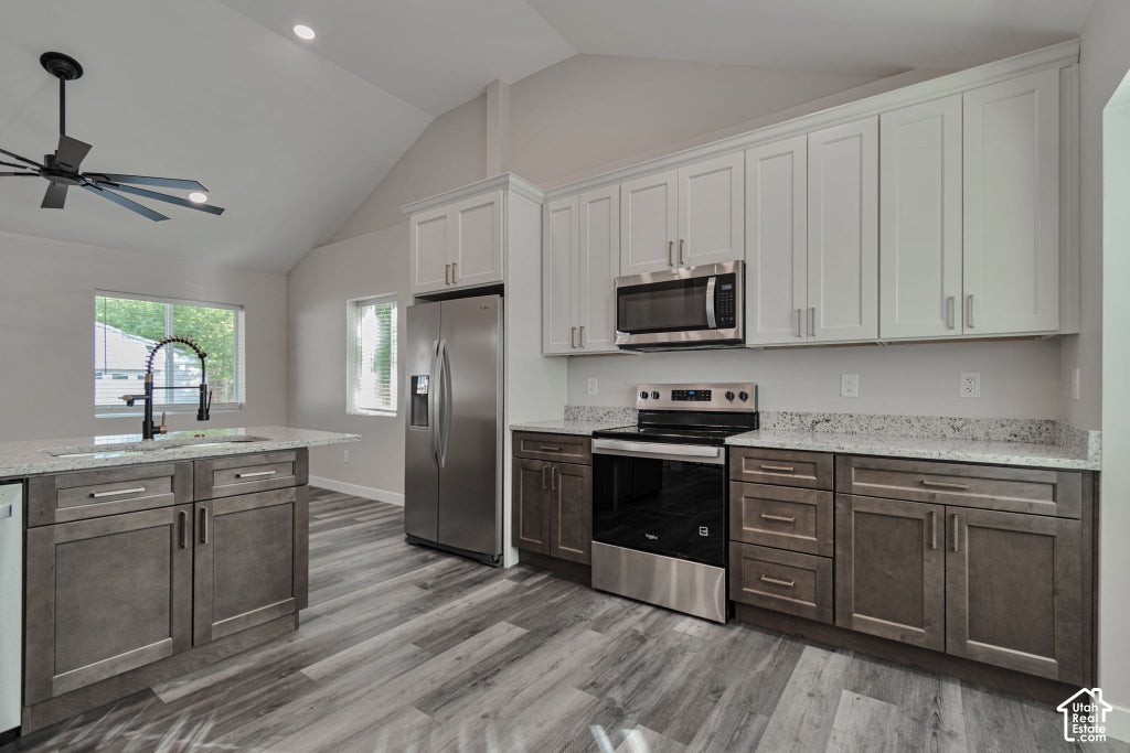 Photo of 3037 S 1640 E, Millcreek, UT 84106 (MLS # 2187881)