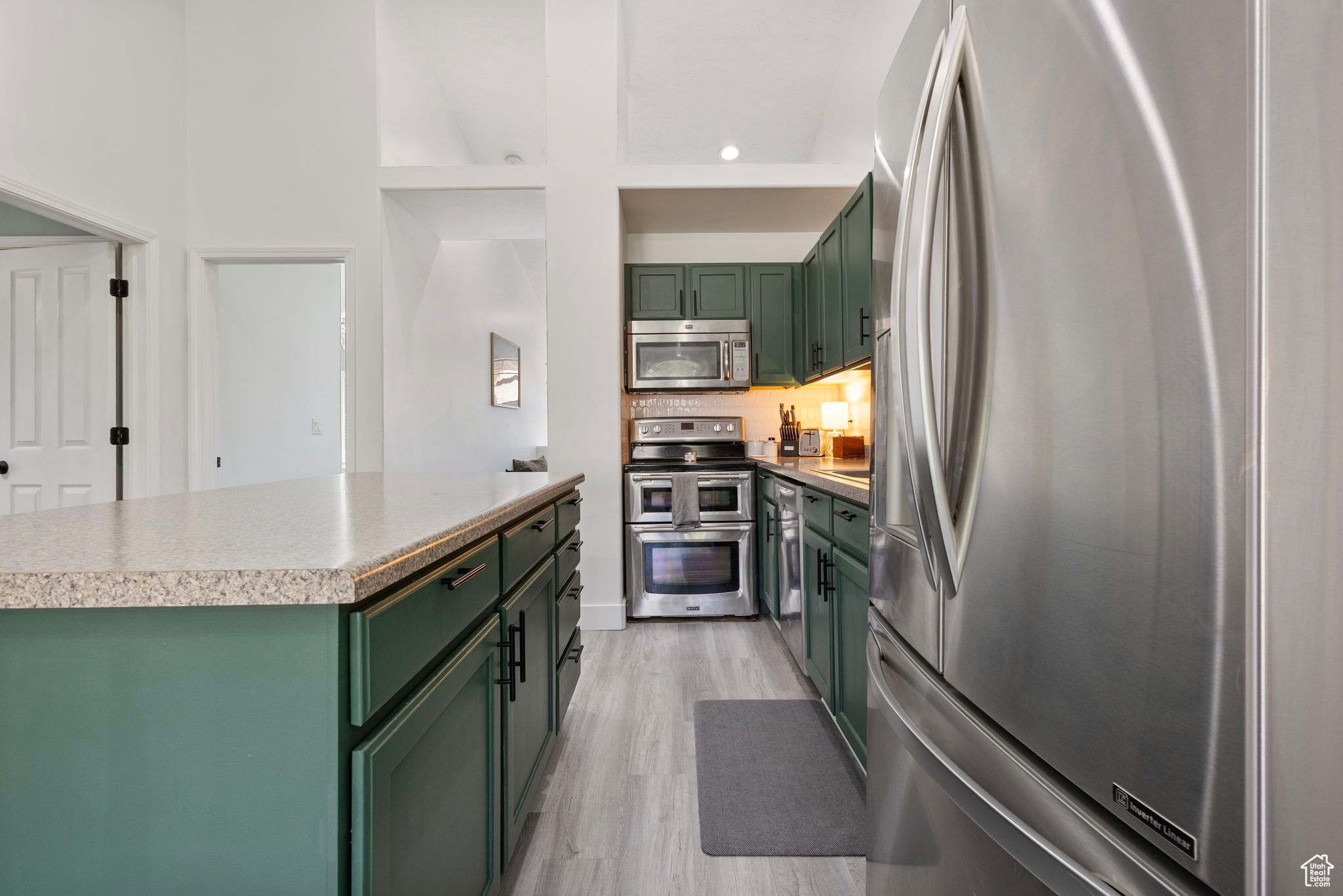 CALL MEADOWS - Residential