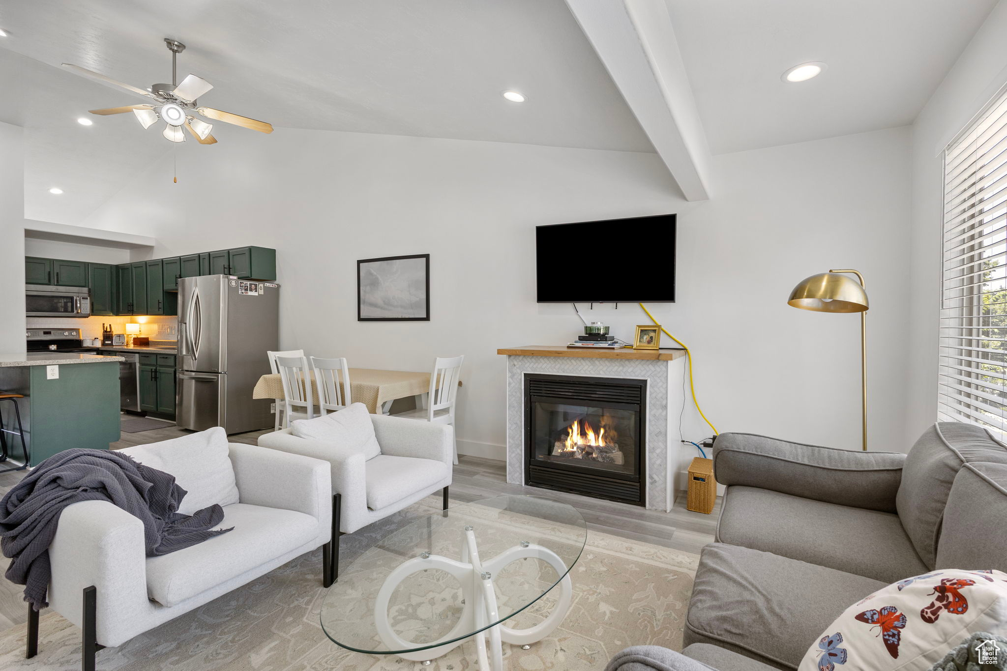 CALL MEADOWS - Residential