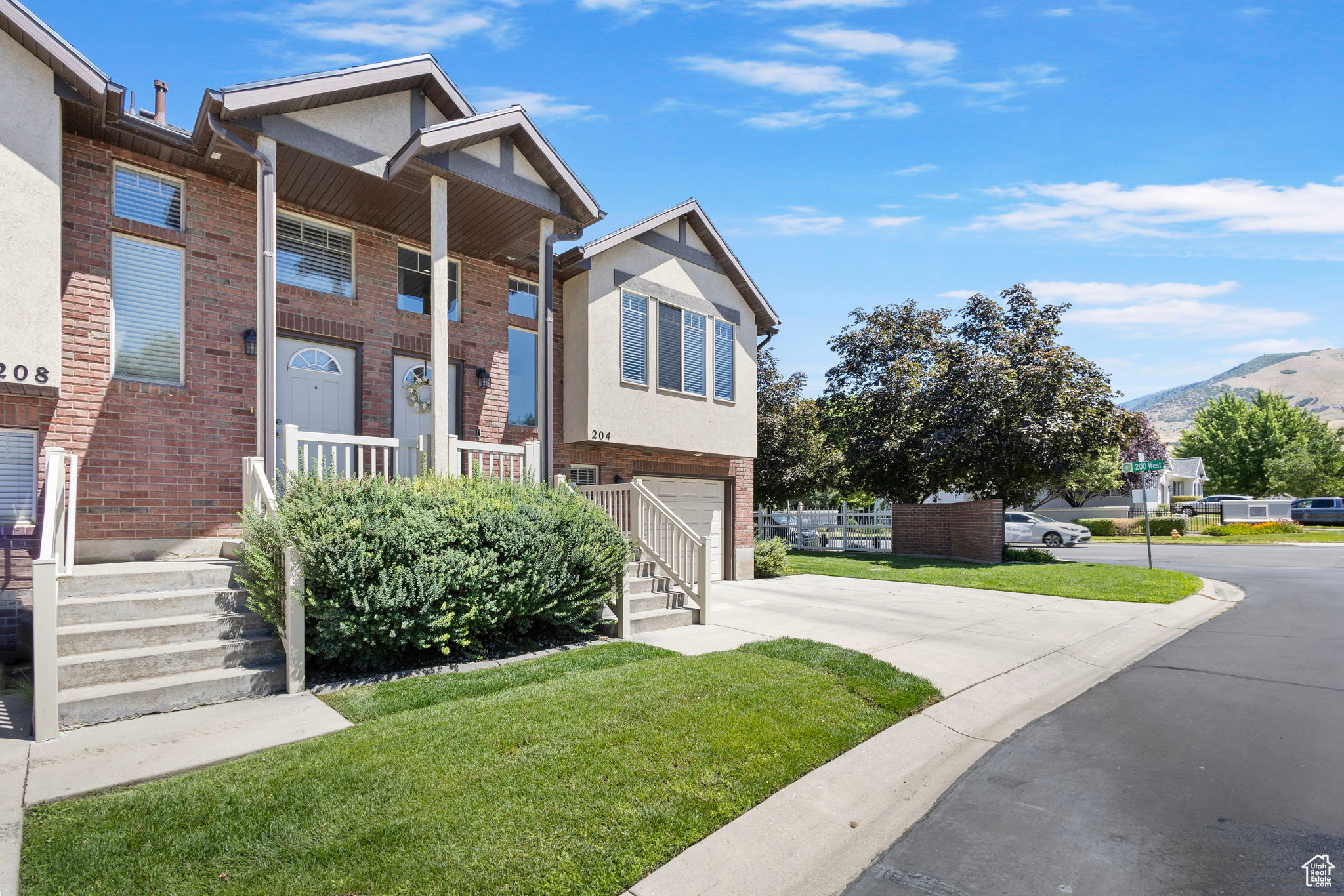 CALL MEADOWS - Residential