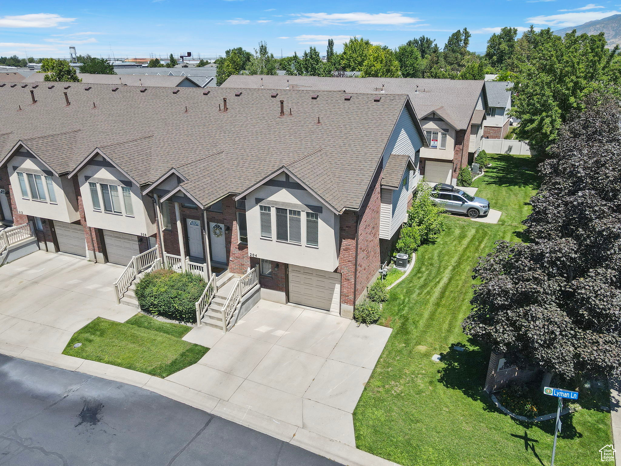 CALL MEADOWS - Residential
