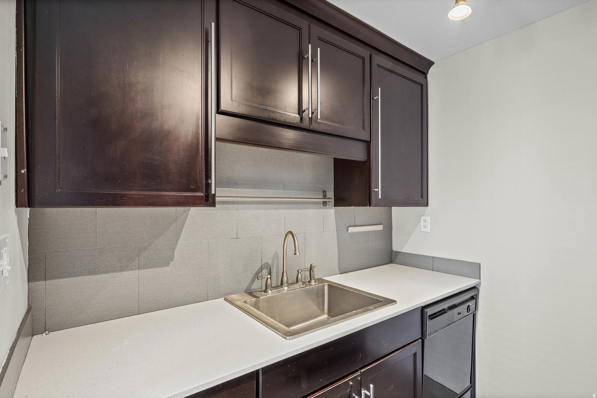 WILLOWBROOK - Residential