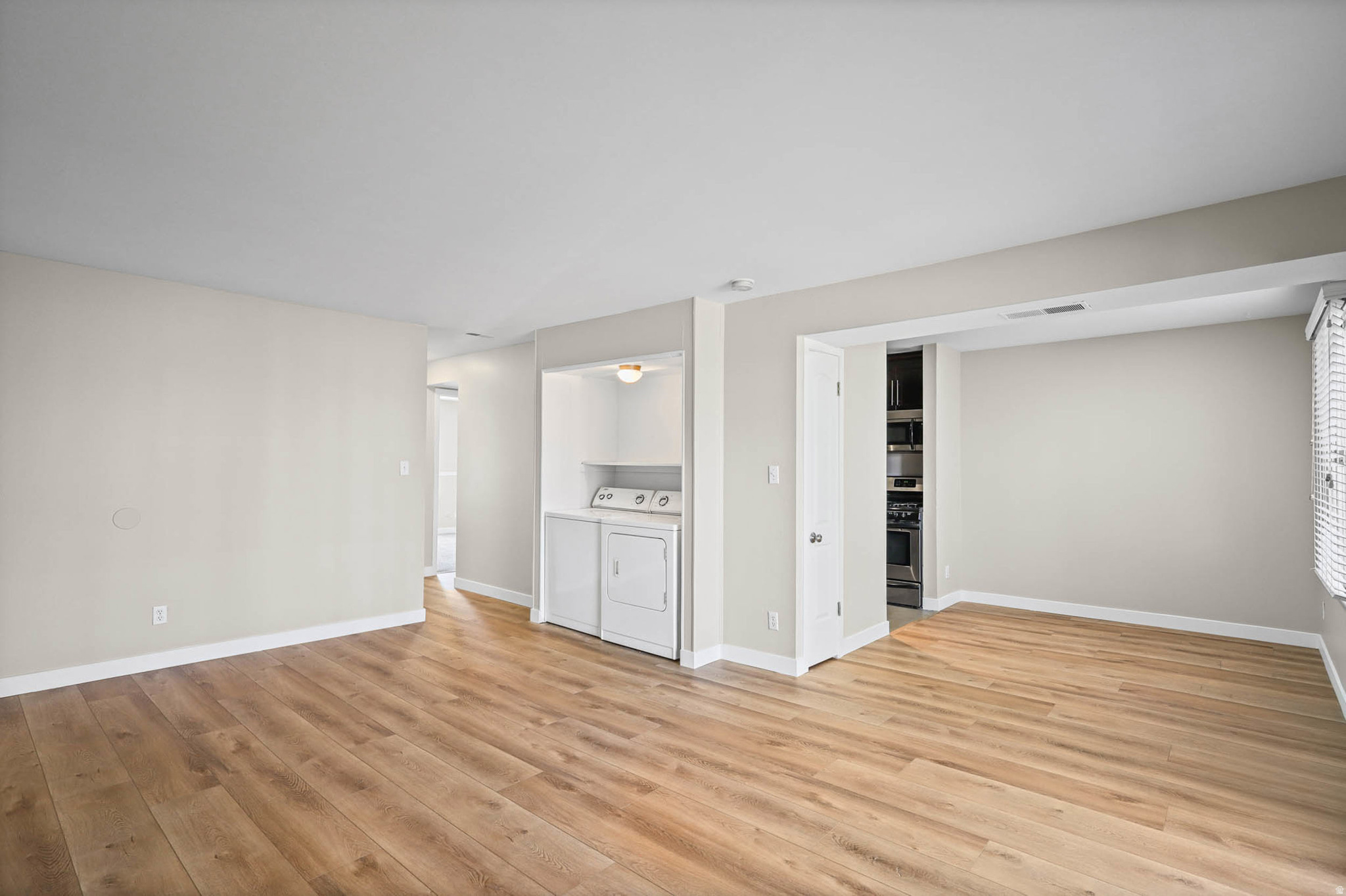 WILLOWBROOK - Residential