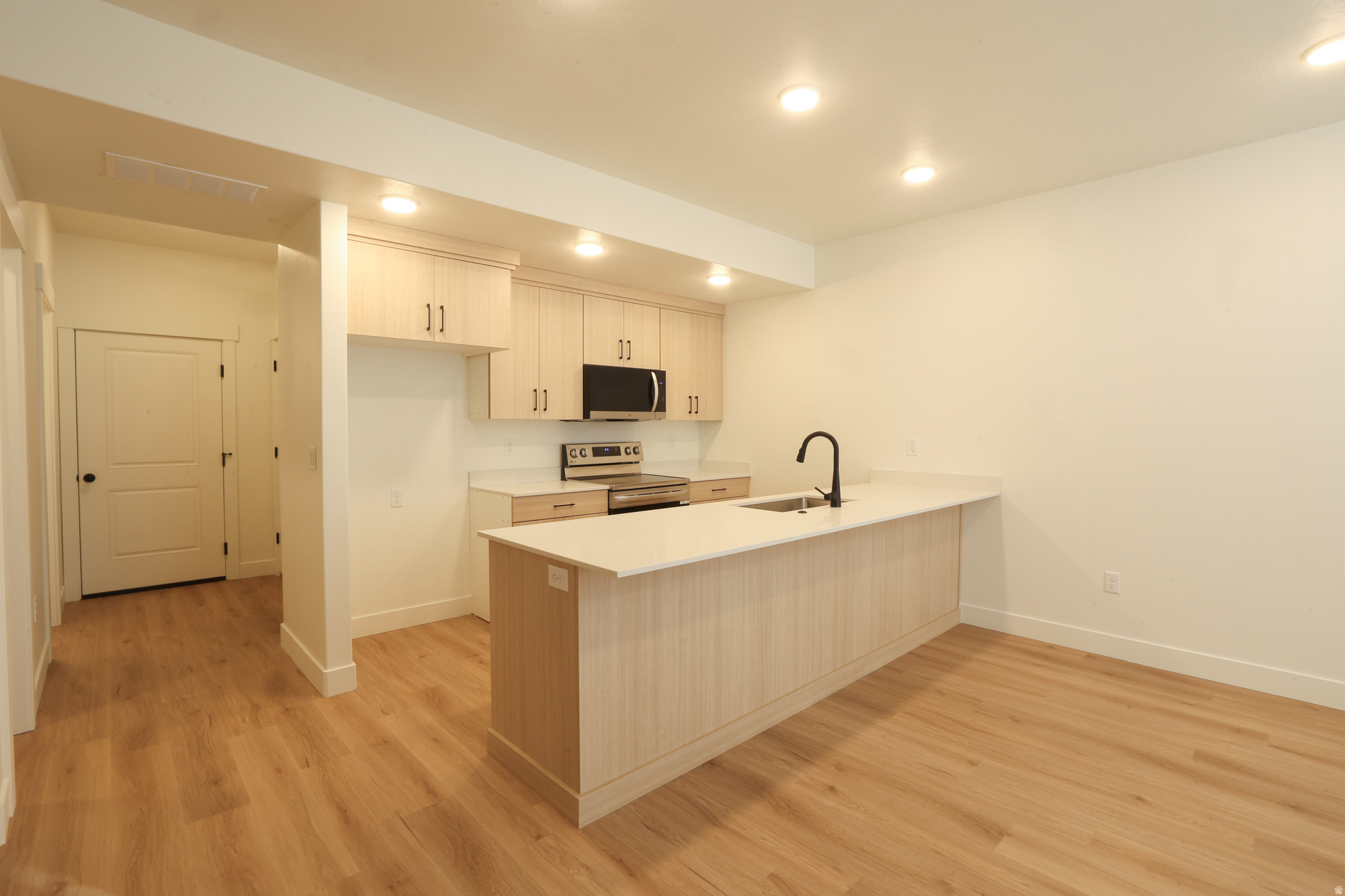 GOLDEN FOREST - Residential