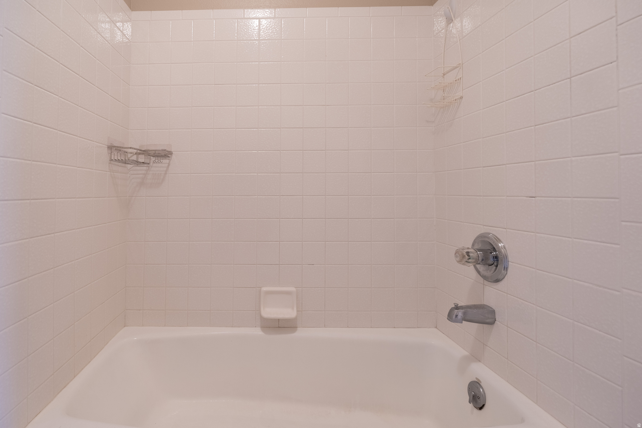 ORCHARD VILLA - Residential