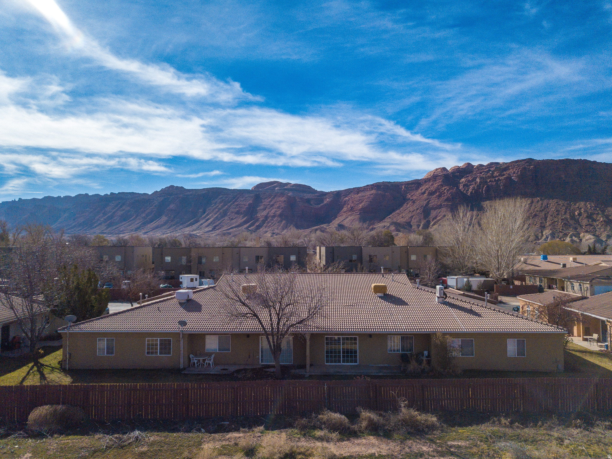 ORCHARD VILLA - Residential