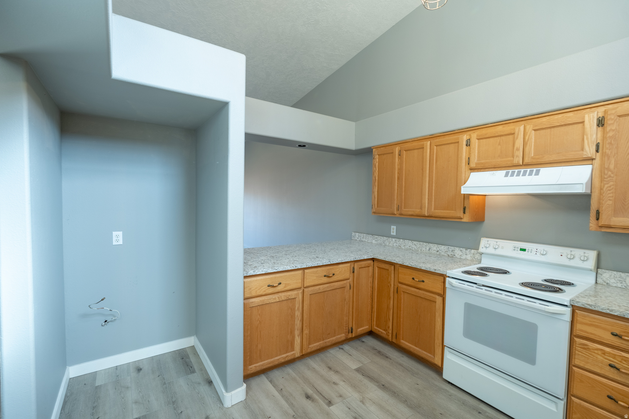 ORCHARD VILLA - Residential