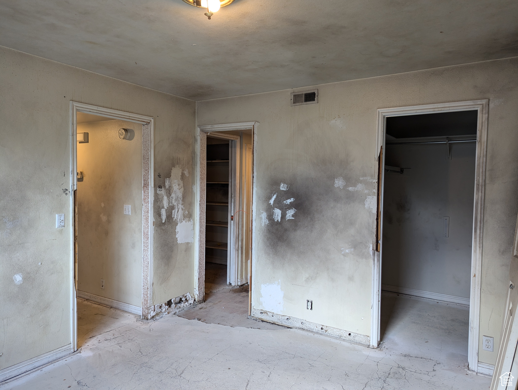 HILL CREEK CONDO - Residential