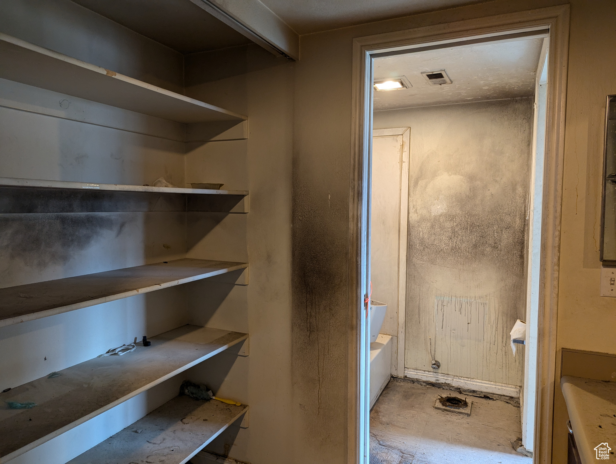 HILL CREEK CONDO - Residential