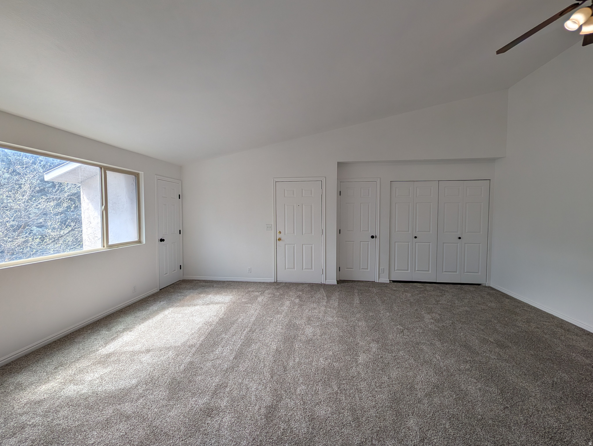 HILL CREEK CONDO - Residential